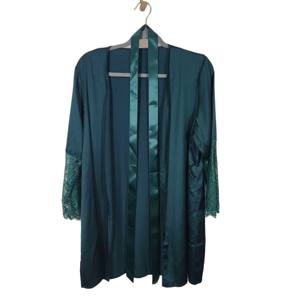 Shein Satin Robe with‎ lace Sleeves in Deep Green - Size Medium